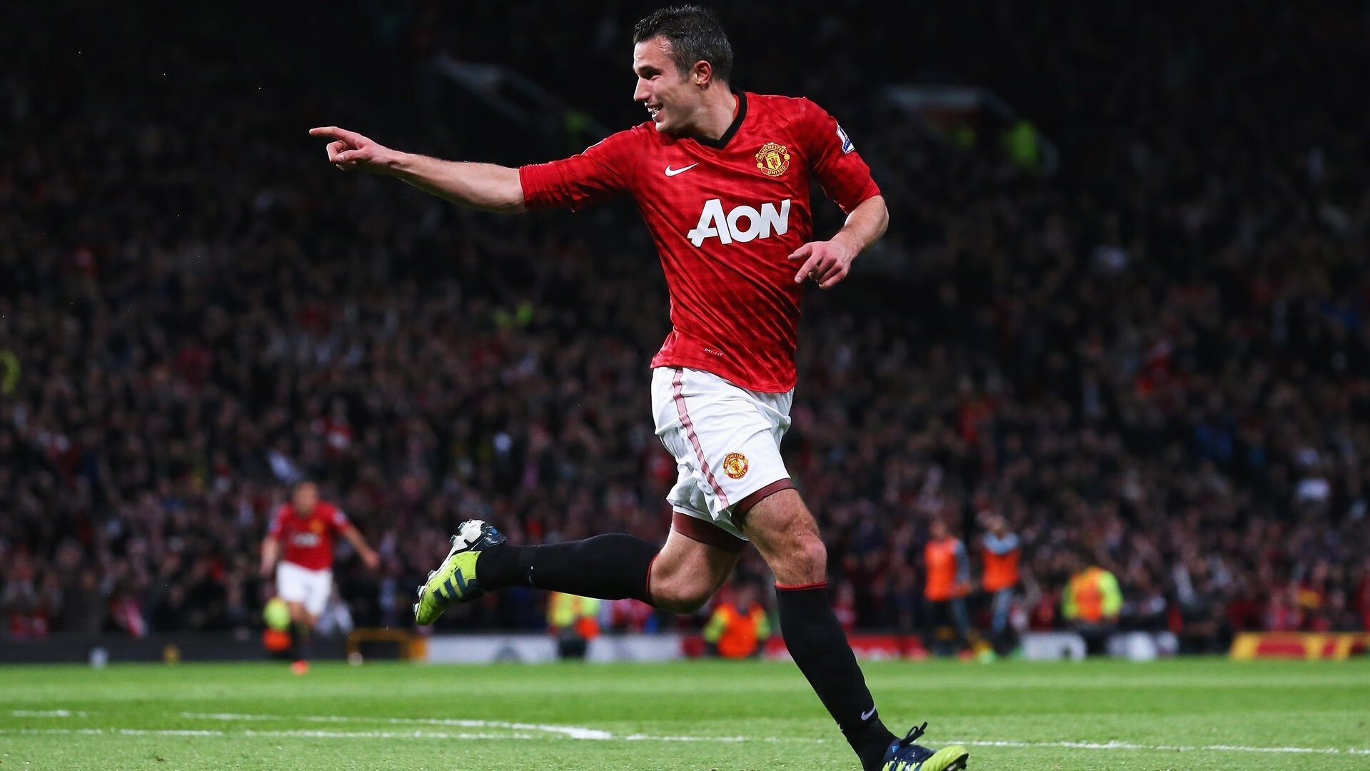 德甲攻势如火：每一次精彩都令人屏息，德甲强吗