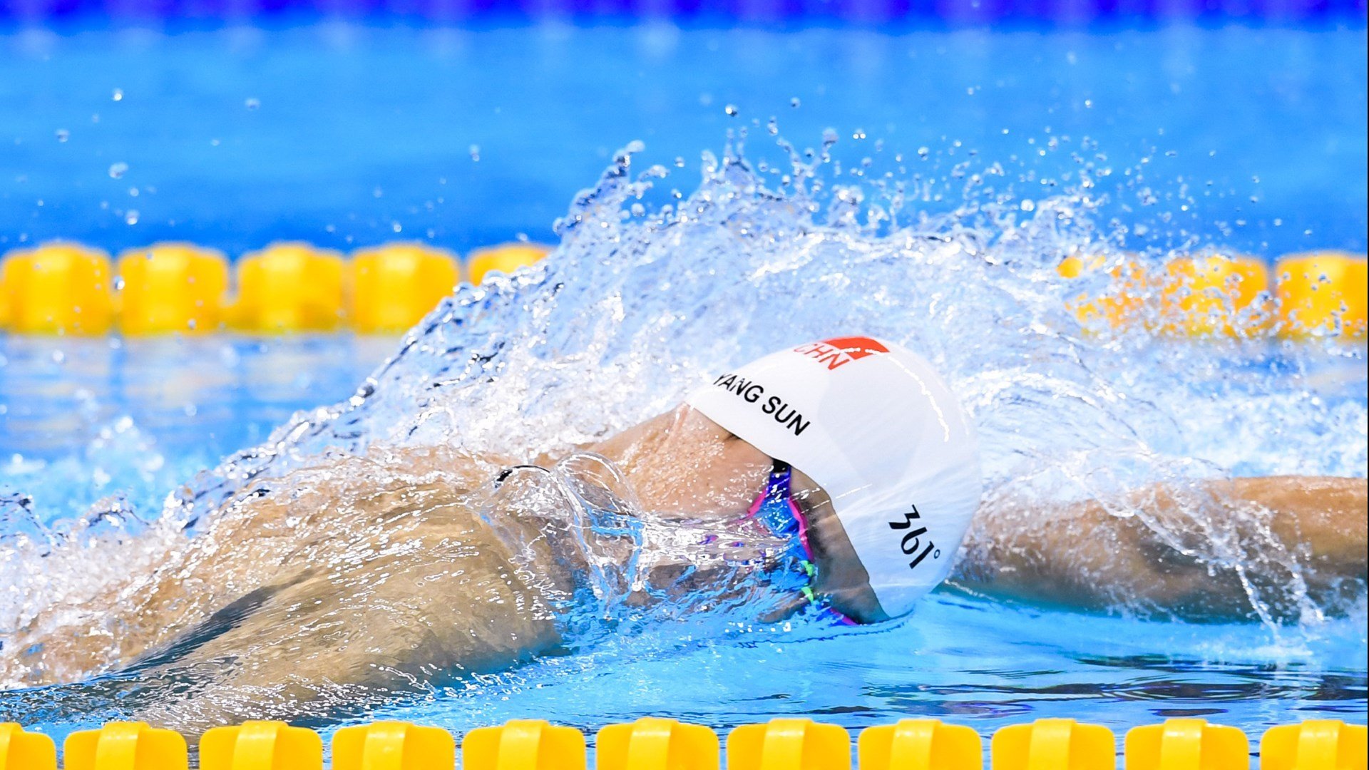 恩多比·恩乔：在比赛中用精湛的脚法和战术能力帮助南非队扩大战果